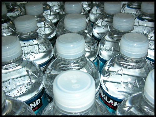 Bottigliette di acqua