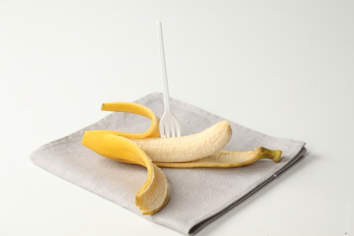 Anche il potassio, contenuto per esempio nella banana, aiuta ad avere ossa forti e sane