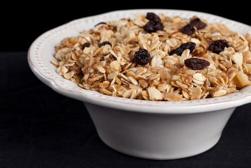 Cereali e uva passa