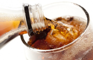 Quali bibite fanno ingrassare?