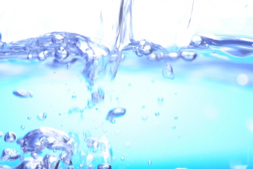 Attenuare la cistite con acqua