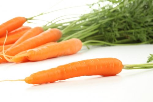 prevenire osteoporosi in maniera naturale con le carote