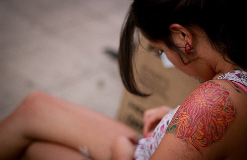 Tatuarsi può essere pericoloso, scoprite perché