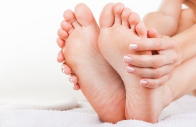 Cattivo odore dei piedi, ecco come combatterlo