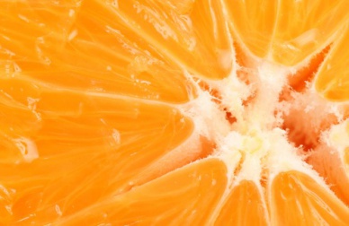 Fa bene mangiare la frutta a digiuno?