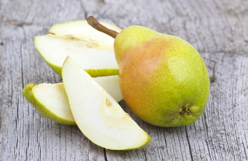 Mangiare una pera al giorno scoprite tutti i benefici