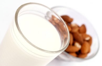 Latte vegetale: ecco i migliori cinque