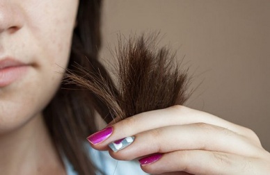 Rimedi per capelli deboli e sfibrati