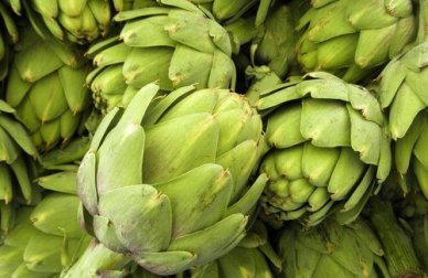 Mangiare carciofi: 10 buoni motivi