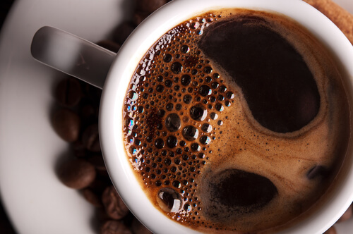 Caffè tra alimenti che ci proteggono dal morbo di Alzheimer