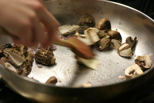 padelle antiaderenti con materiali tossici