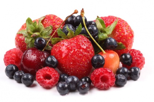 Frutti rossi per combattere il colesterolo nelle donne