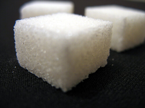 Zollette di zucchero bianco