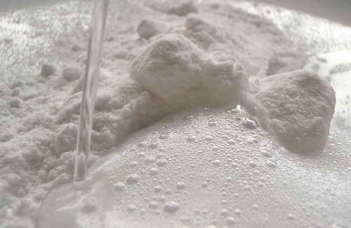 4 rimedi naturali a base di bicarbonato di sodio