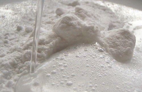 4 rimedi naturali a base di bicarbonato di sodio 4 rimedi naturali a base di bicarbonato di sodio
