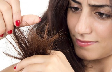 9 maschere per i capelli secchi naturali ed efficaci