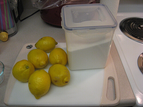 Limone per le pulizie di casa