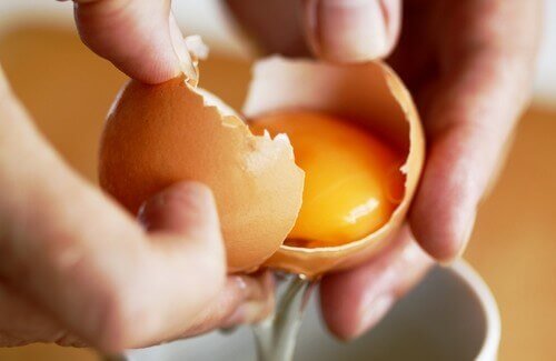 Perché bisogna mangiare uova abitualmente?