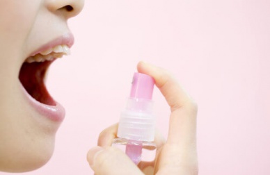 Consigli per combattere l’alito cattivo