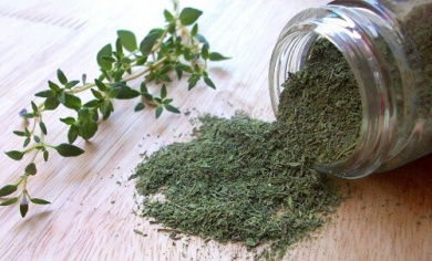 I poteri del timo: dalla tisana all'olio essenziale
