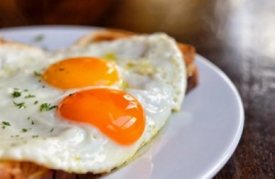 Quante uova mangiare alla settimana?
