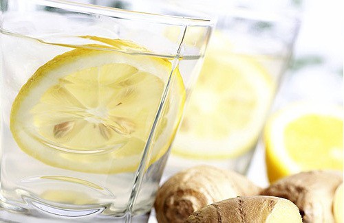 Limonata per ottenere un ventre piatto