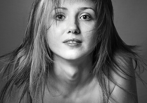 sono molti gli accorgimenti che si possono adottare per far crescere i capelli più velocemente