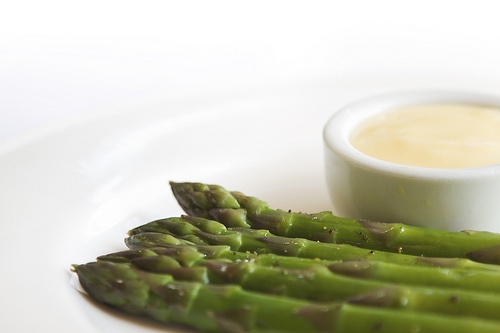 Gli asparagi aiutano a curare le infezioni ai reni