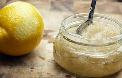 impasto di limone trattamenti esfolianti