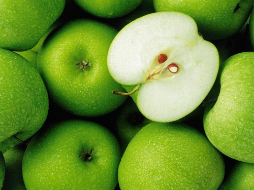 Ridurre l'acido urico con le mele