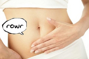 Lo stomaco brontola? Ecco alcuni possibili motivi