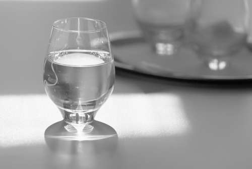 Acqua - Bere acqua durante i pasti
