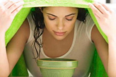 Bagni di vapore per acne e punti neri