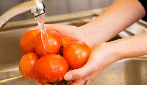 Lavare frutta e verdura