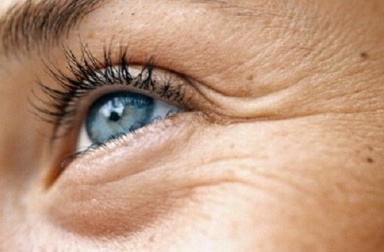 Alimentazione per prevenire le zampe di gallina