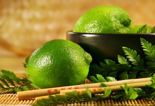 foglie di lime
