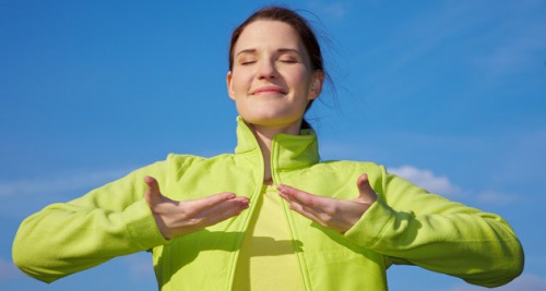 il metodo 4-7-8 per conciliare il sonno vi aiuterà a riposare meglio