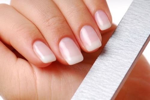 Consigli per avere unghie più forti Consigli per avere unghie più forti