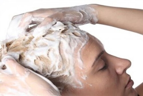 Rimedi al bicarbonato di sodio: benefici per pelle e capelli