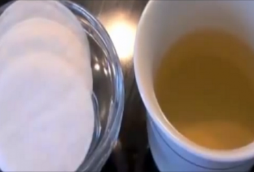 Pulire e sbiancare la pelle con un ingrediente naturale