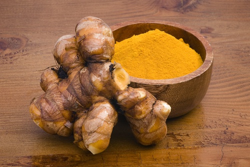 Curcuma contro la vitiligine