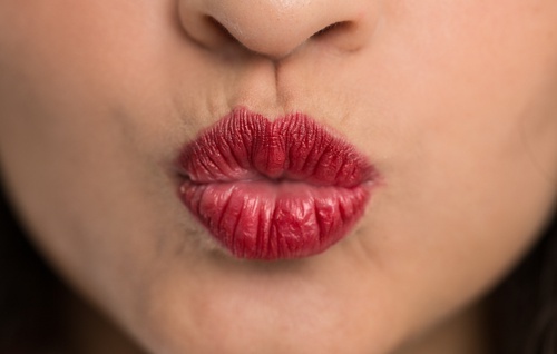 Un bacio con rossetto