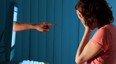 Bullismo su internet