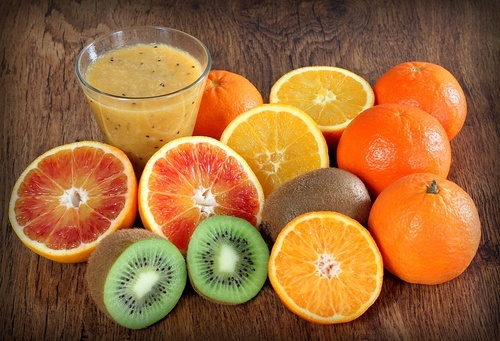 il consumo di vitamina C rafforza i capillari