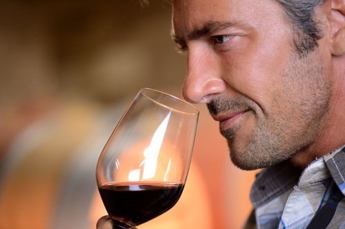 un bicchiere di vino può rappresentare un complemento alla vostra attività fisica
