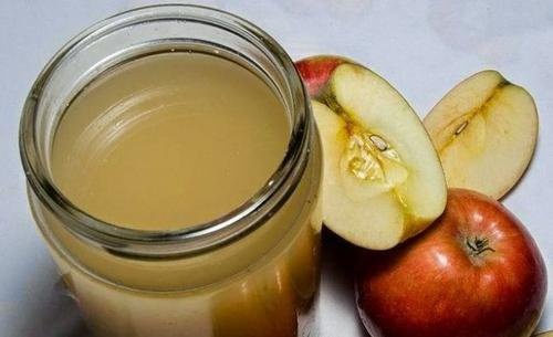 Bere aceto di mele e miele - Rimedio fatto in casa