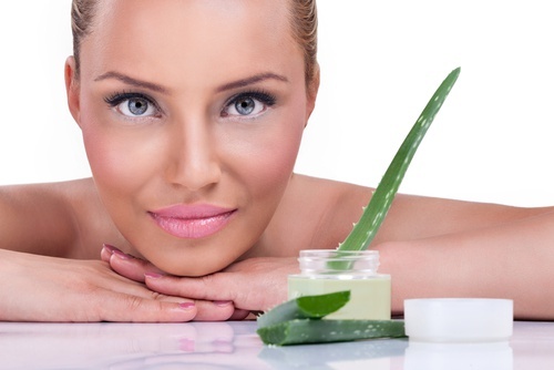 Crema-antirughe-aloe-vera-500x334