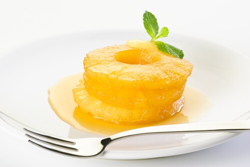 ananas contro ritenzione idrica alle gambe