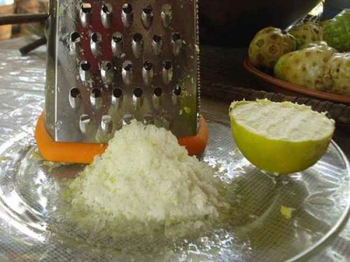 Tecnica del limone congelato d'aiuto contro i tumori