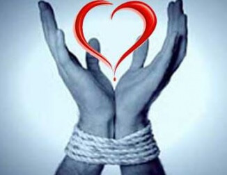 mani legate e cuore